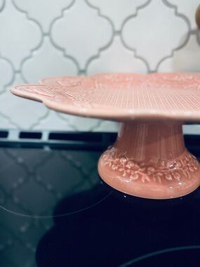Bordallo Pinheiro ~ Rabbit pink pedestal cake stand 13”/ Vintage